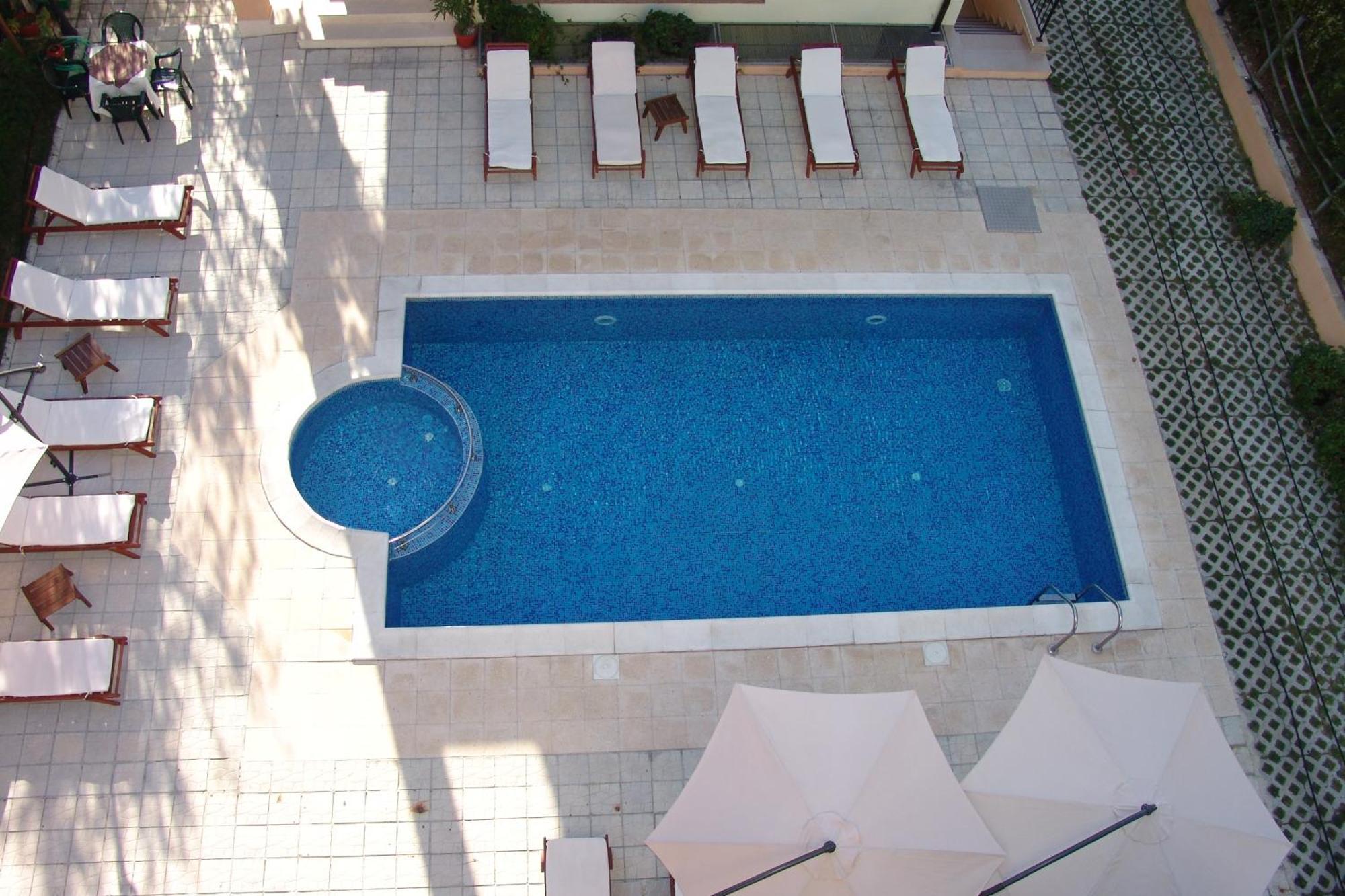 Serenity Hotel Sveti Vlas Exterior photo
